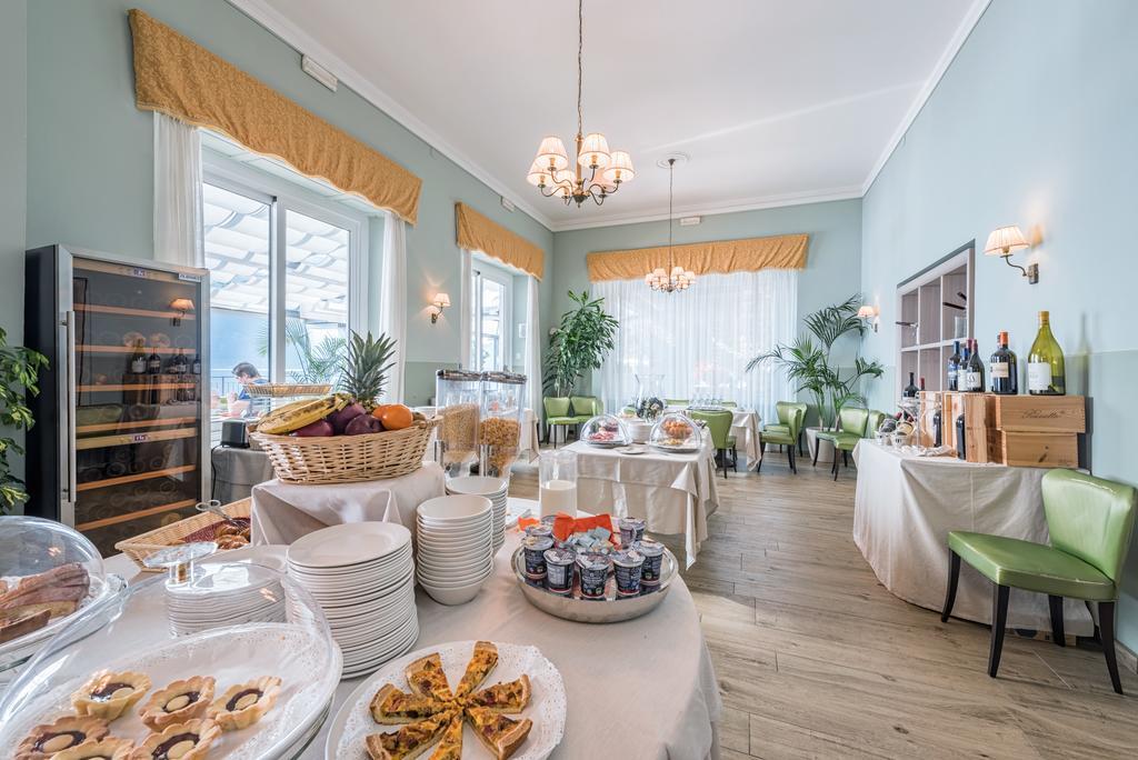 Villa Belvedere Como Lake Relais Argegno Bagian luar foto