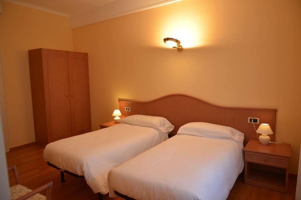 Villa Belvedere Como Lake Relais Argegno Bagian luar foto